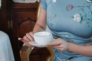 秀人网 – 小樱花baby与镂空的奇妙巡游——资源尽在你手中！