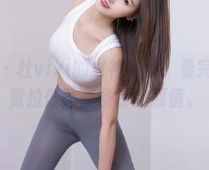 秀人网 – 杜viki的女神写真，看完让我自觉拉低了整条街的颜值。