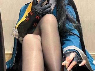 绞肉姬真会玩，这组星见雅的自拍让我不自觉停留！