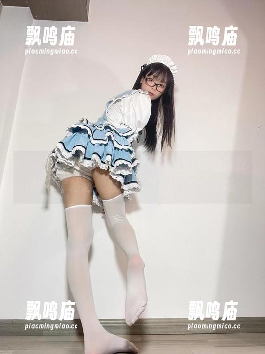 微密圈 - 从పైउपर看天台，聂傲娇驾驭的图库精选，轻松与严肃的错位碰撞