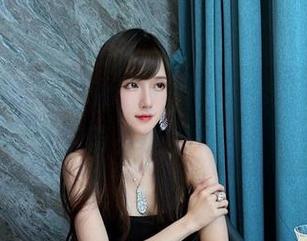 不仅仅是眼镜，腐团儿Ikaros的图包福利给你带来意外欢乐！