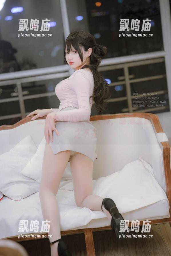 哎呀，荒井喵喵的红裙写真，脑海里就挥之不去