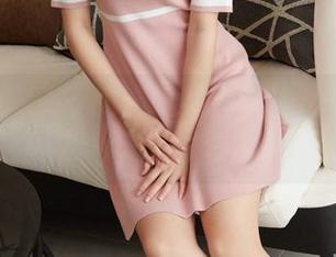 蜜桃社 – 头疼的选择！萌美Moemi这套内衣合集适合约会吗？