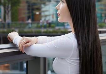 蜜桃社 – 雪梨sherry婚纱照，确实值得在图库里总站着。有没有下载链接可以给我发下？