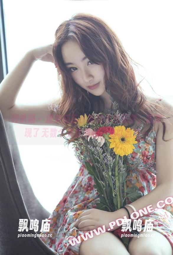 轰趴猫-苏小暖 轰趴猫 - 迷失在苏小暖的体操服中,我发现了无数个免费图包,难以自拔~