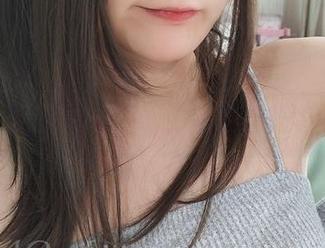 迷之呆梨的婚纱cos，完全不按套路出牌
