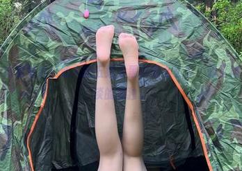 微密圈 – 高清壁纸：迷人的五姨太黑白的么么哒，却又隐约显得淡淡的孤独。