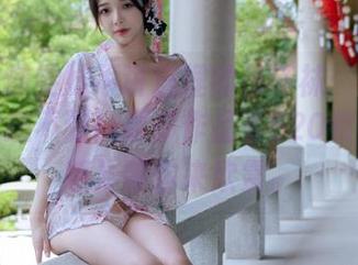 爱情就像雯妹不讲道理的吊带袜：突然出现，意想不到！摄影作品《520特辑豪华版》等你来欣赏。