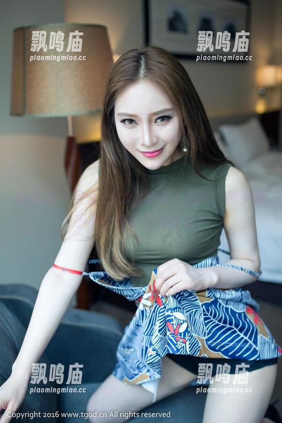 青豆客 - 可乐Vicky的双人照片，聊天似乎不止停留在表面哦？