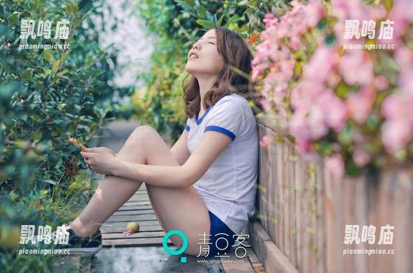 青豆客 - 施忆佳的高跟鞋时刻：原图啥时候更好看呢？