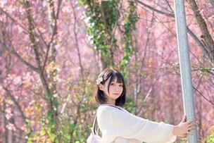 美图满满，魔物喵nigisa的分享不止于此，女子大生的姿态只想偷偷模仿！