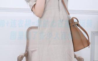 鹿野希+连衣裙=我的心在加速运转，这原图里藏了多少人在偷瞄？
